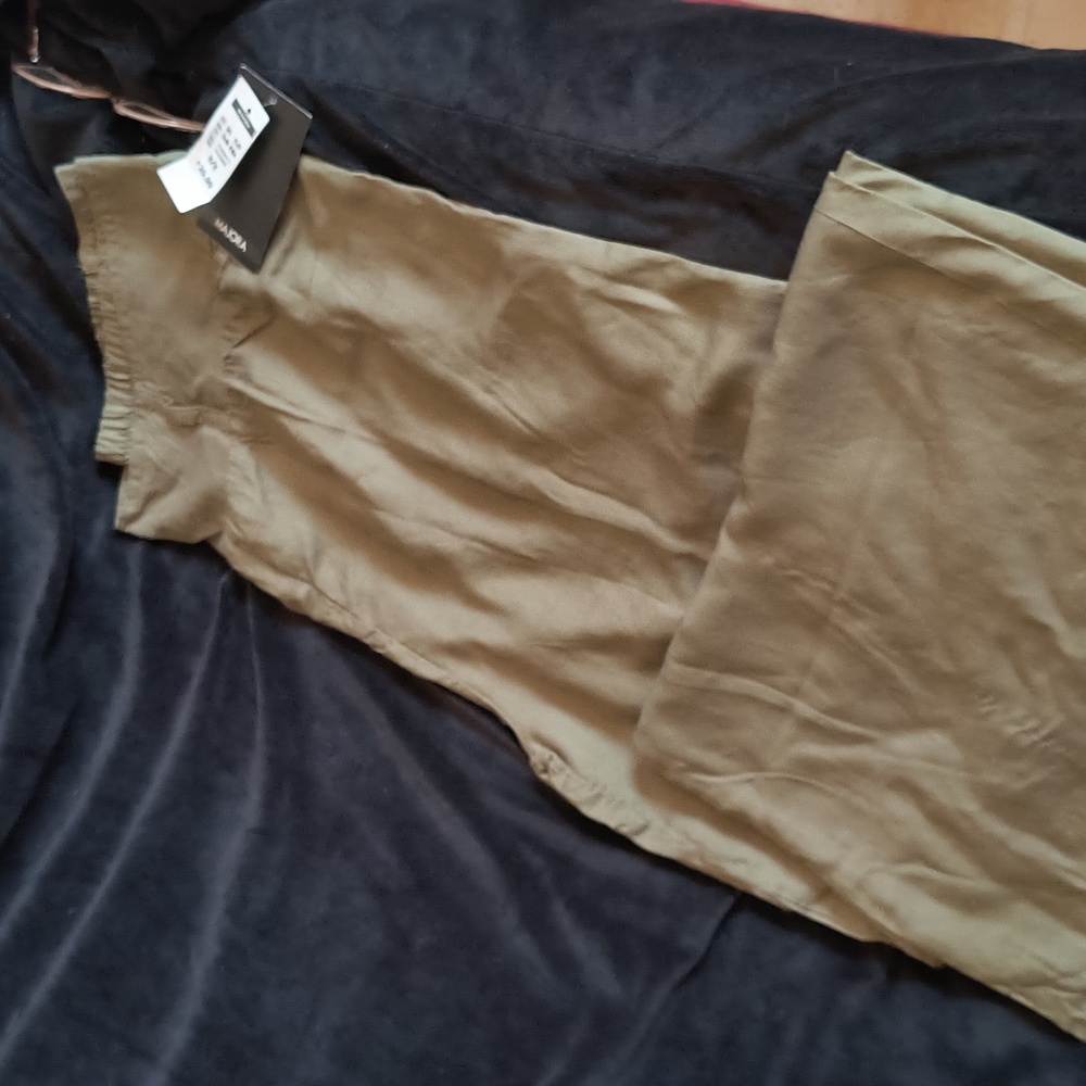 NWT Dark Green Summer Pants
